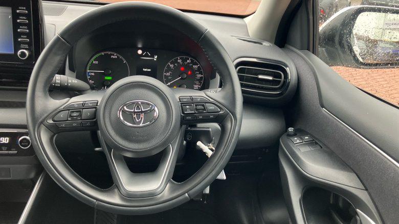 Toyota Yaris 1.5 Hybrid Icon 5dr CVT Hybrid Hatchback